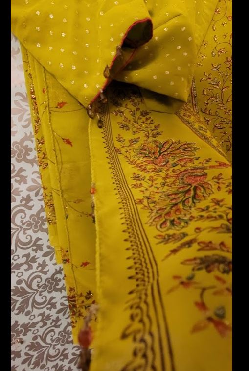 Mehandi green saree metallic design with blouse stitched